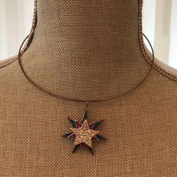 17” Old Gold Finished Collar; 3 Tier ⭐️ Drop - Picture 2 of 5